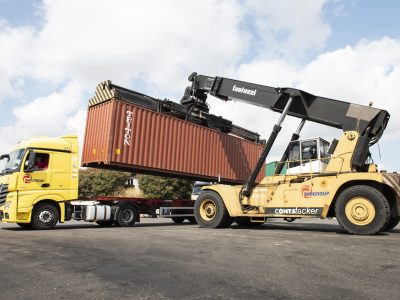 OEA, ADT, DDA, LAME y DA en SYRGROUP: logística integral y transporte de contenedores en Valencia, Barcelona, Algeciras, Madrid y Zaragoza